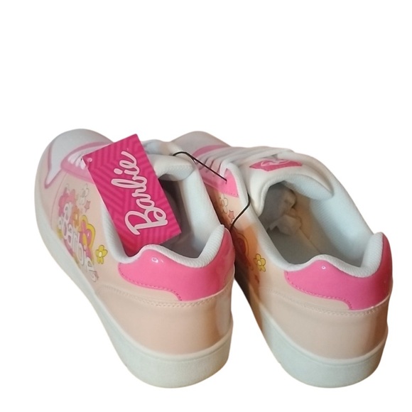 New! BARBIE by Mattel Women's Lace Up Sneakers  Size 9 - Picture 8 of 10